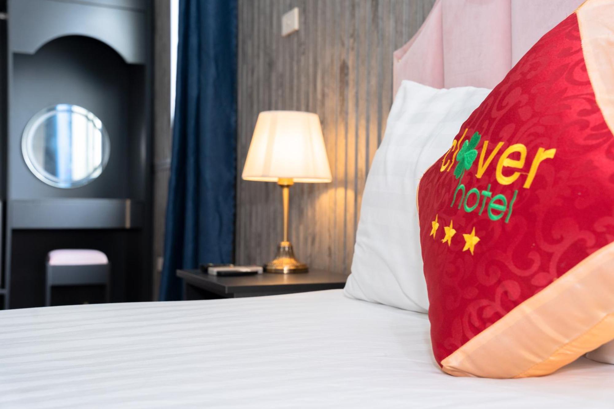 Clover Hanoi Hotel Bagian luar foto