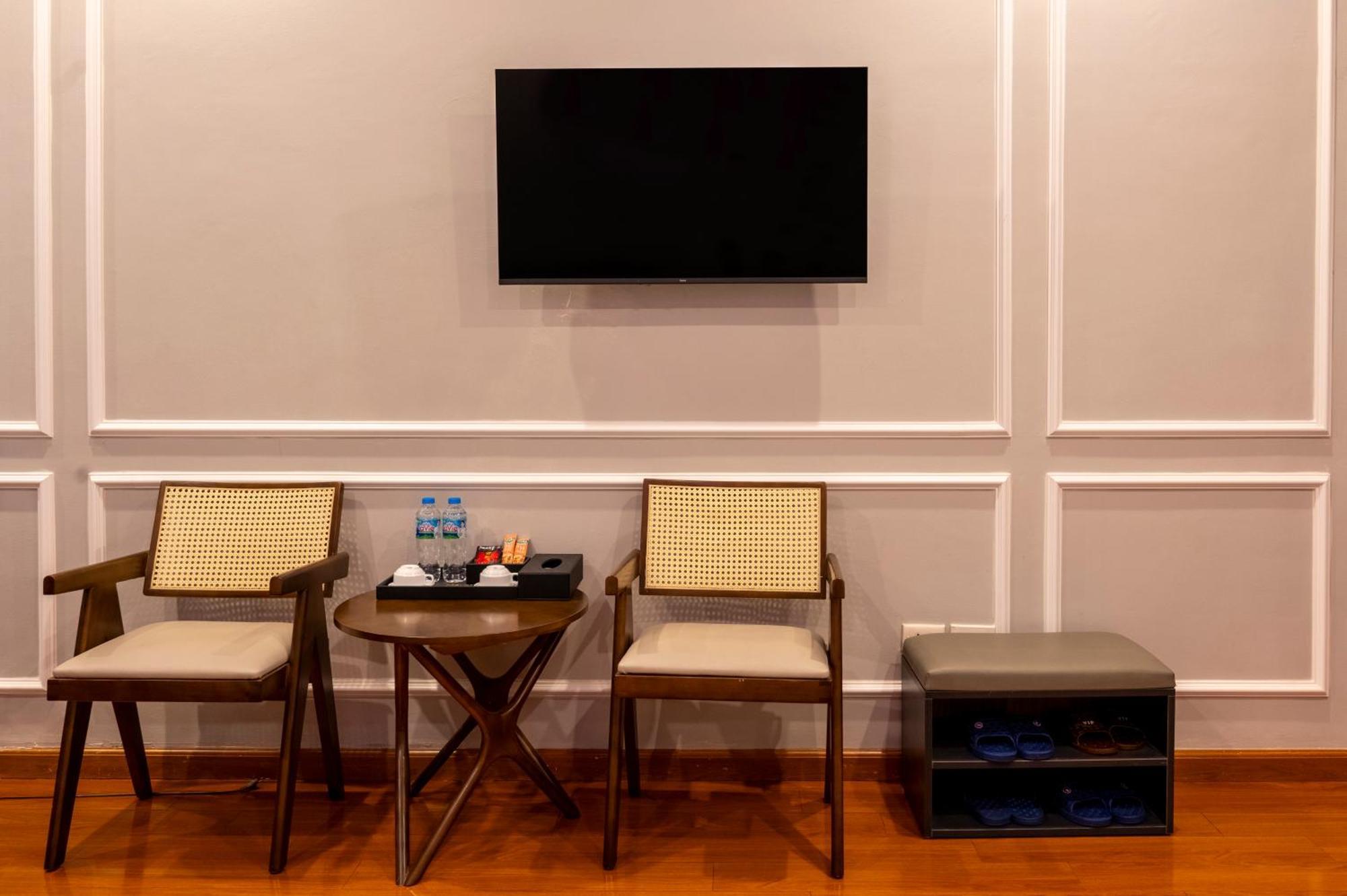 Clover Hanoi Hotel Bagian luar foto
